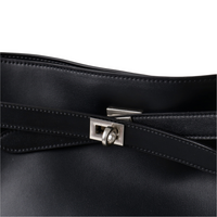 Leather Underarm Tote – Large Capacity Shoulder Bag