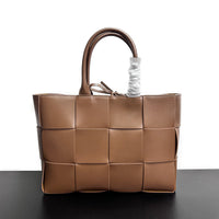 Vintage-Inspired Leather Tote & Crossbody Bag