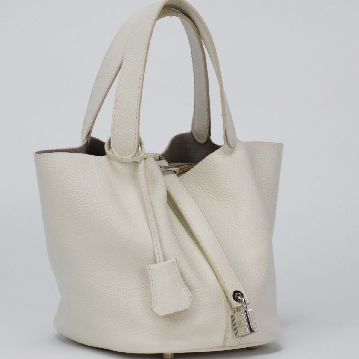 Genuine Leather Bucket Bag for Women – Large Capacity Lightweight Shoulder Handbag