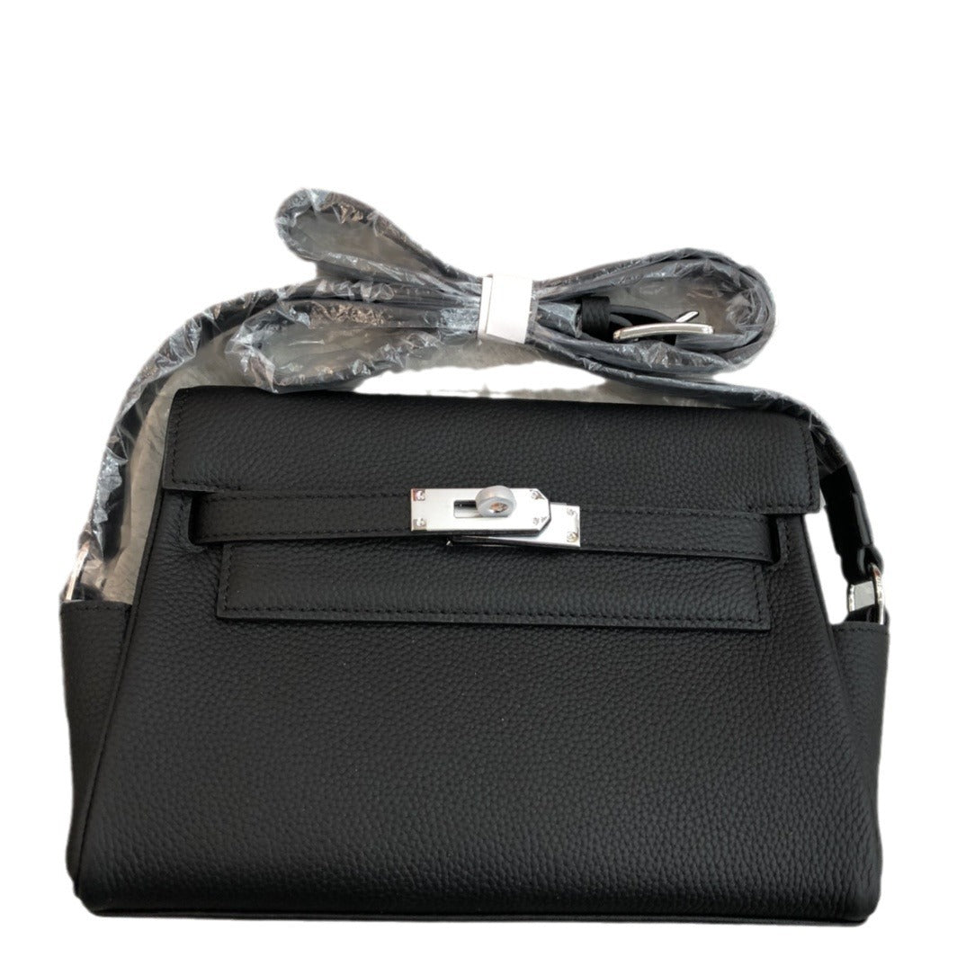 Top-Grain Leather Saddle Shoulder Bag