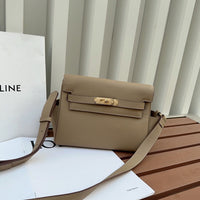 Women’s Pebbled Leather Kelly Messenger Bag – Handbag, Shoulder & Crossbody