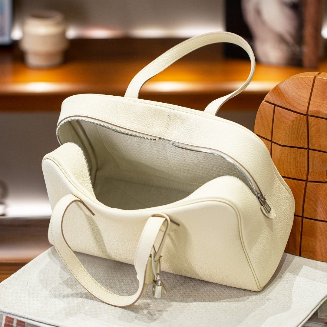 Large Capacity Cowhide Leather Tote Bag