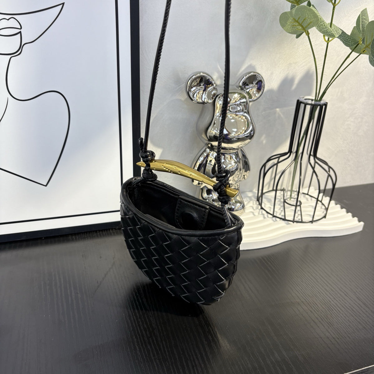 Top-Grain Cowhide Woven Mini Shoulder Bag Crossbody