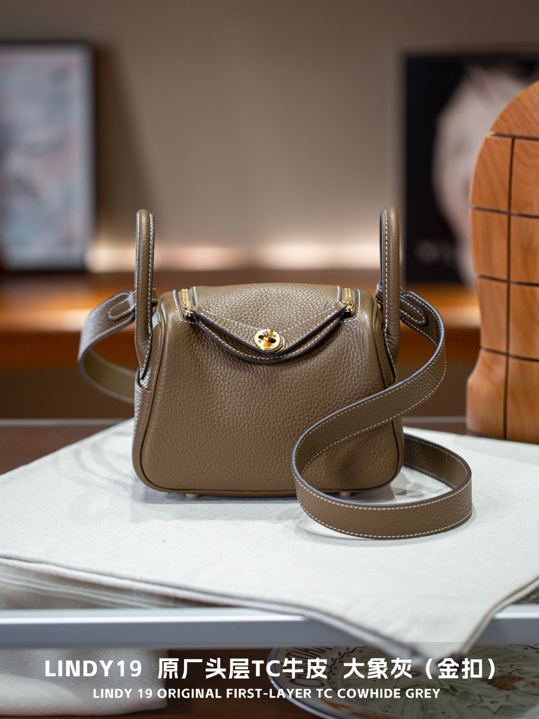 Genuine Cowhide Leather Handbag for Women