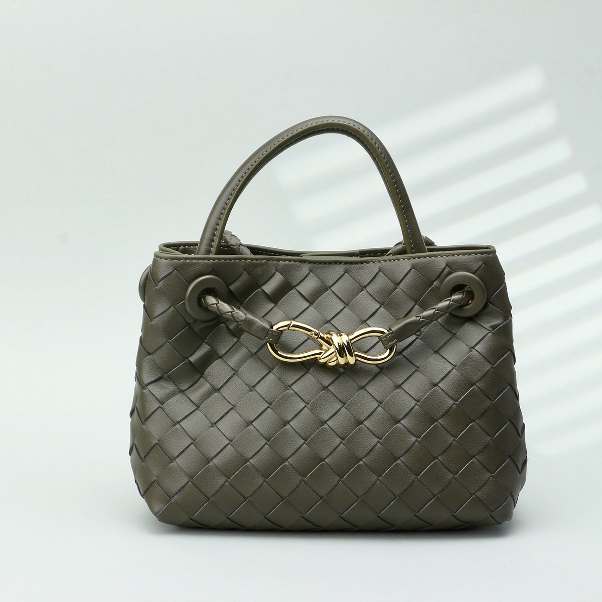 Premium Woven Cowhide Leather Handbag – Shoulder & Crossbody