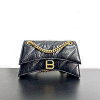 Women’s Quilted Leather Hourglass Bag – Chain Shoulder & Crossbody