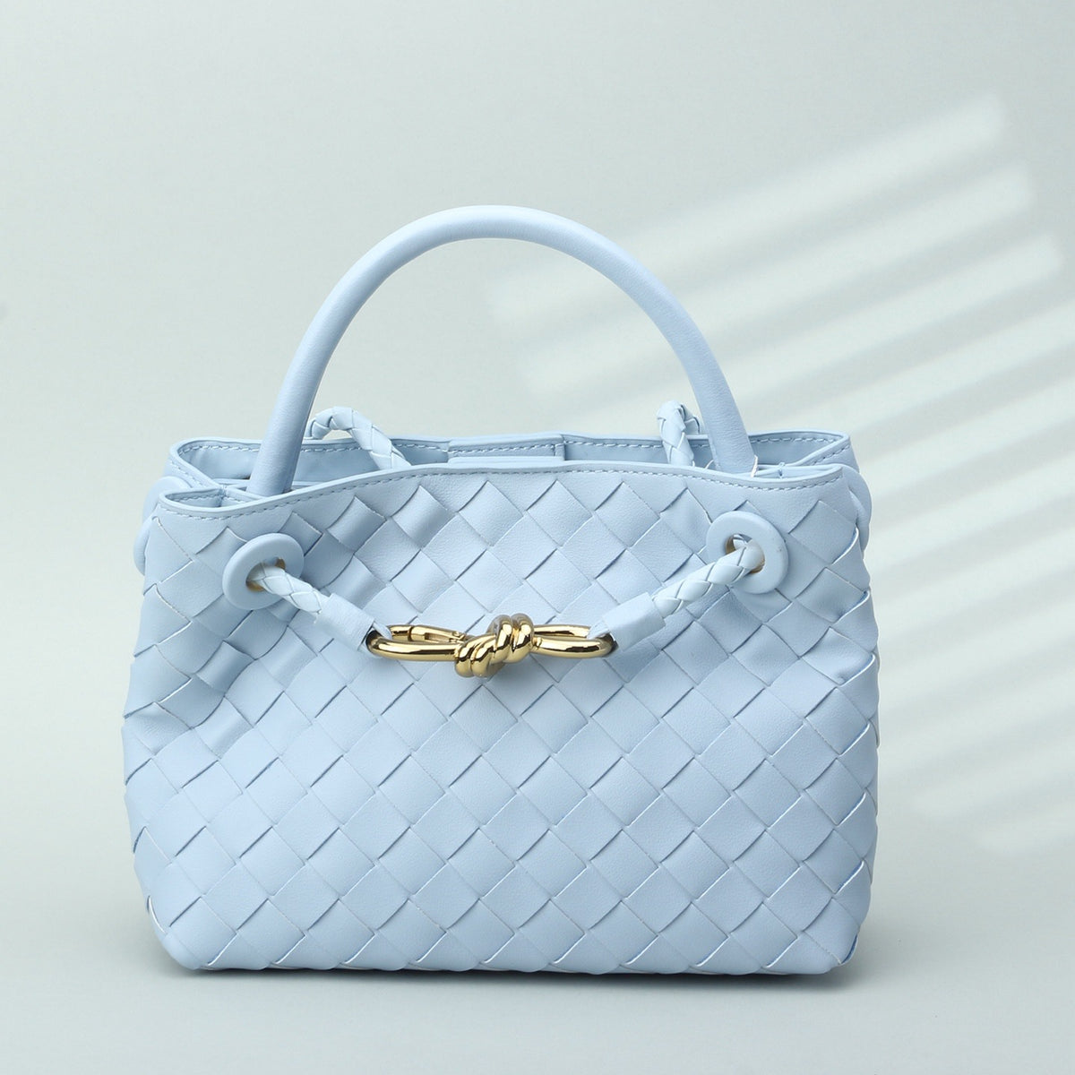 Premium Woven Cowhide Leather Handbag – Shoulder & Crossbody