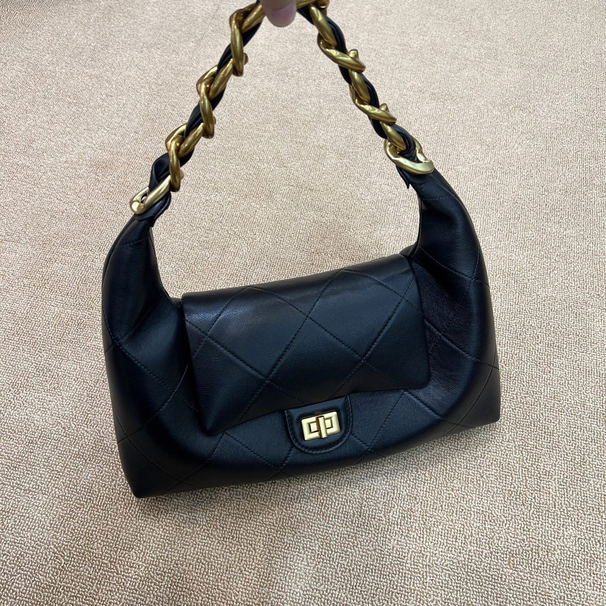 Large Leather Chain Shoulder Bag Women Crossbody Handbag