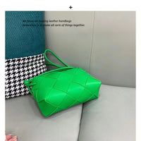 Women’s Quilted Leather Camera Bag – Handbag & Crossbody