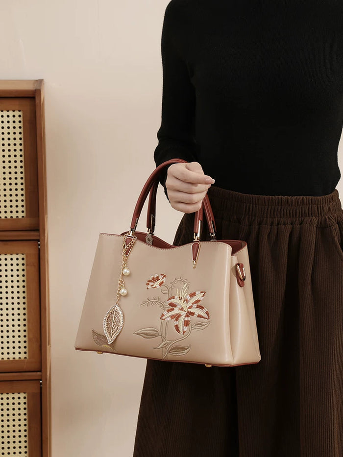 Embroidered Women’s Handbag – Perfect Birthday & Wedding Gift Bag