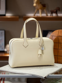 Large Capacity Cowhide Leather Tote Bag