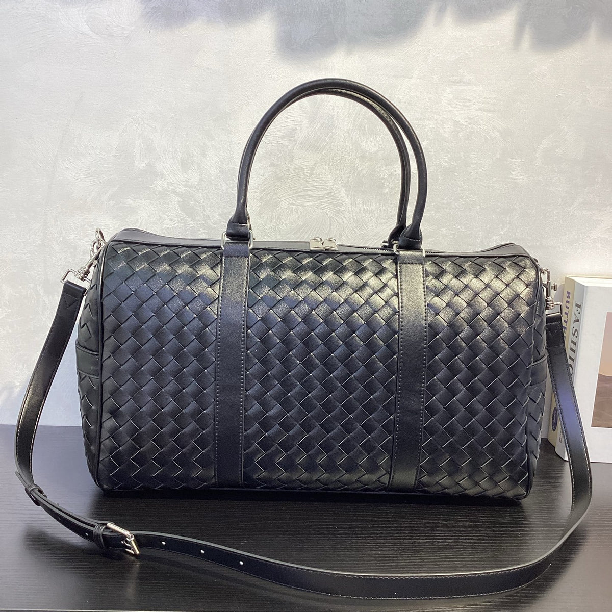 Luxury Leather Shoulder Bag – Large Women Crossbody Handbag