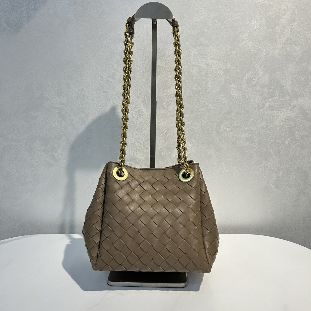 Women’s Handwoven Leather Chain Bag – Parachute Crossbody & Shoulder