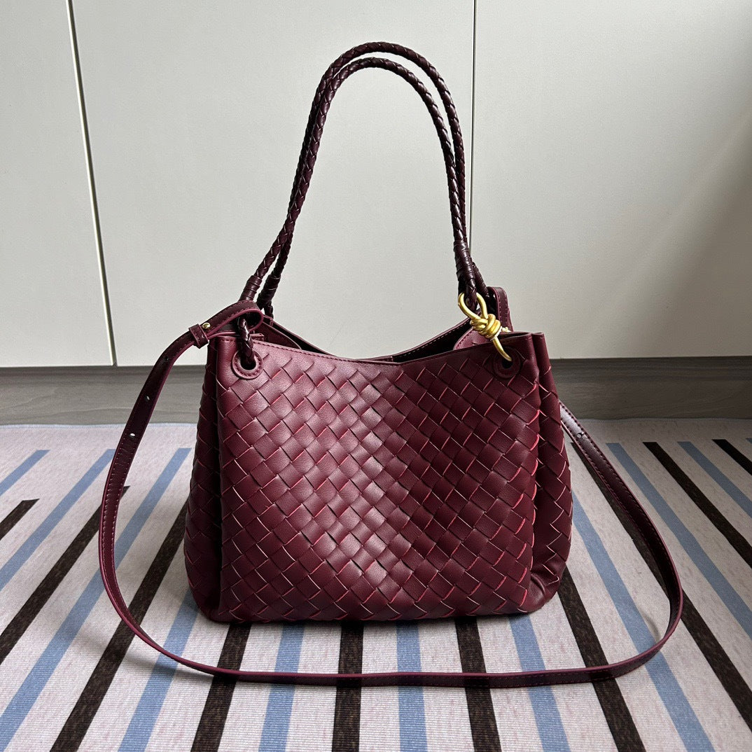 Woven Cow Leather Tote Bag – Large Capacity Handbag