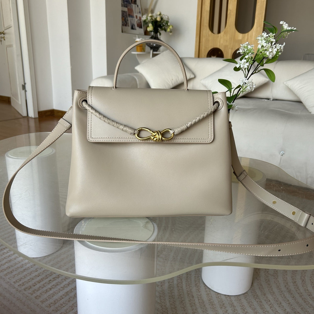 Premium Cowhide Leather Tote Bag for Women – Shoulder & Handbag