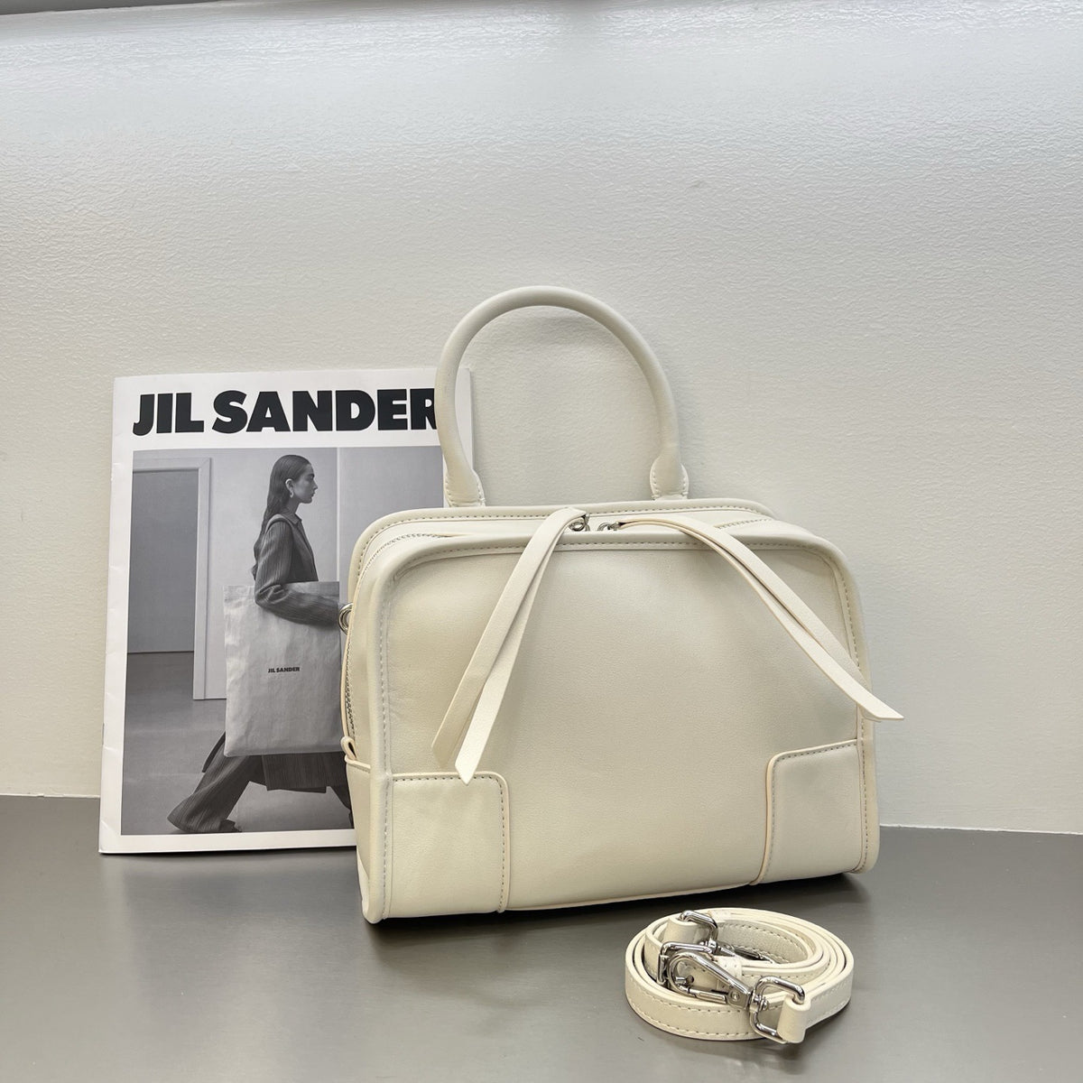 Vintage Cowhide Leather Tote Bag – Shoulder & Handbag