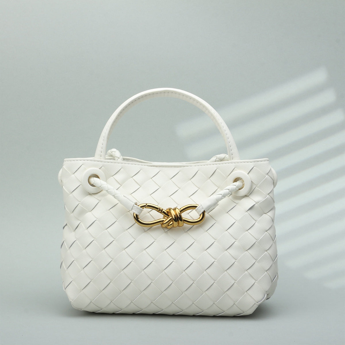 Premium Woven Cowhide Leather Handbag – Shoulder & Crossbody